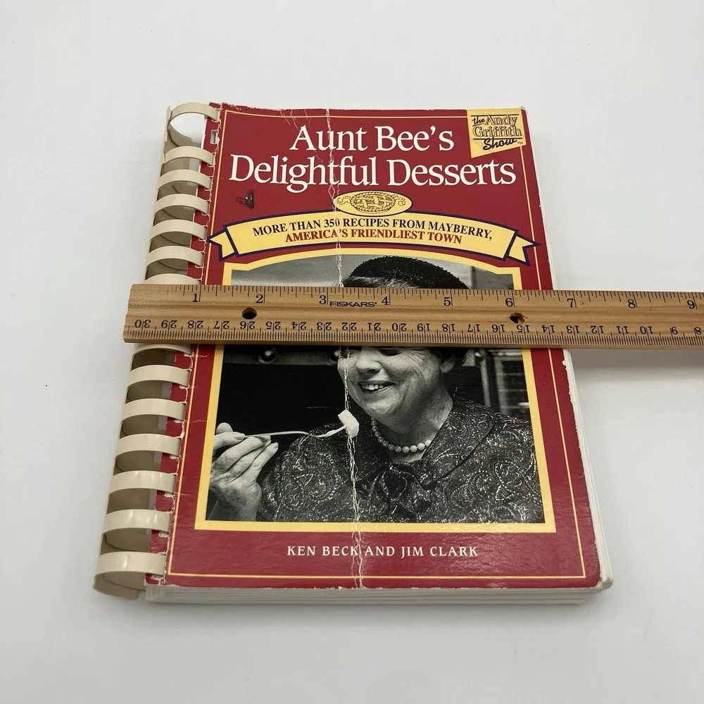 Aunt Bee's Delightful Desserts 96 Cookbook Andy Griffith Show Recipes Americana